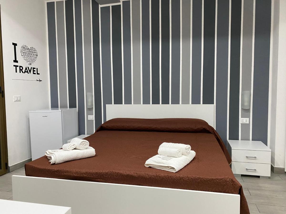 In Centro Rooms Vicino Cefalu Self-Chek-In Campofelice Di Roccella Ngoại thất bức ảnh
