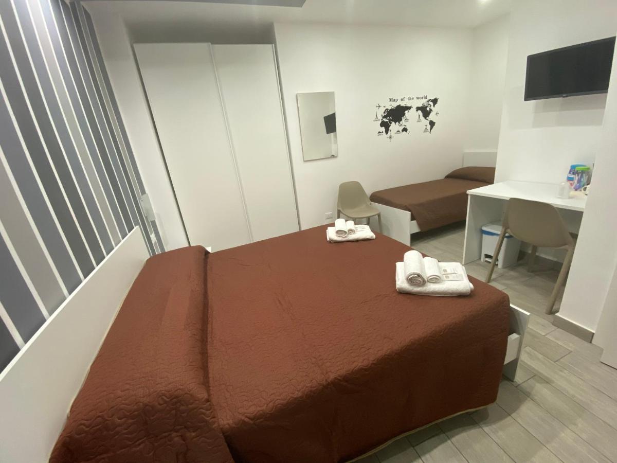 In Centro Rooms Vicino Cefalu Self-Chek-In Campofelice Di Roccella Ngoại thất bức ảnh