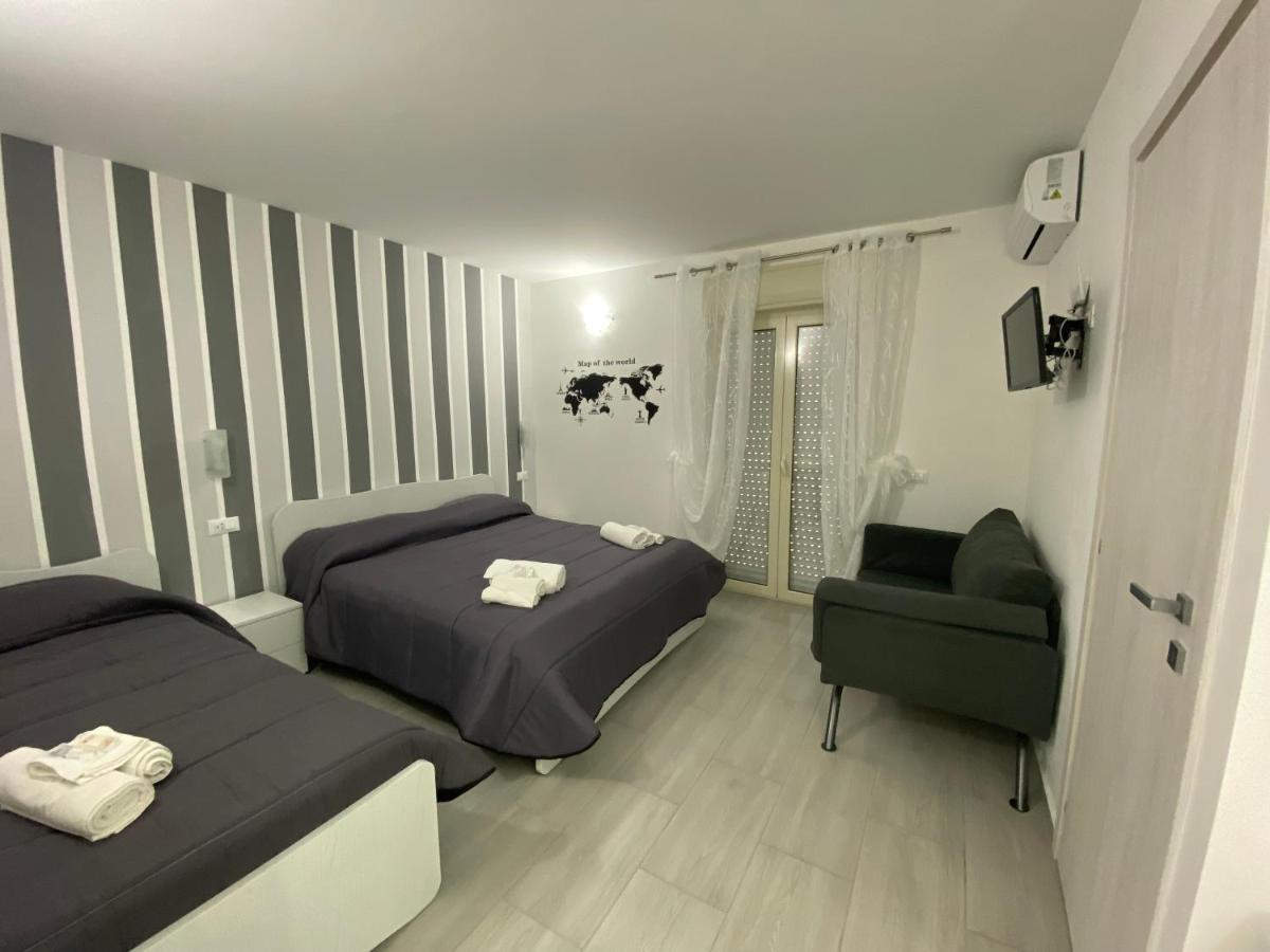 In Centro Rooms Vicino Cefalu Self-Chek-In Campofelice Di Roccella Ngoại thất bức ảnh