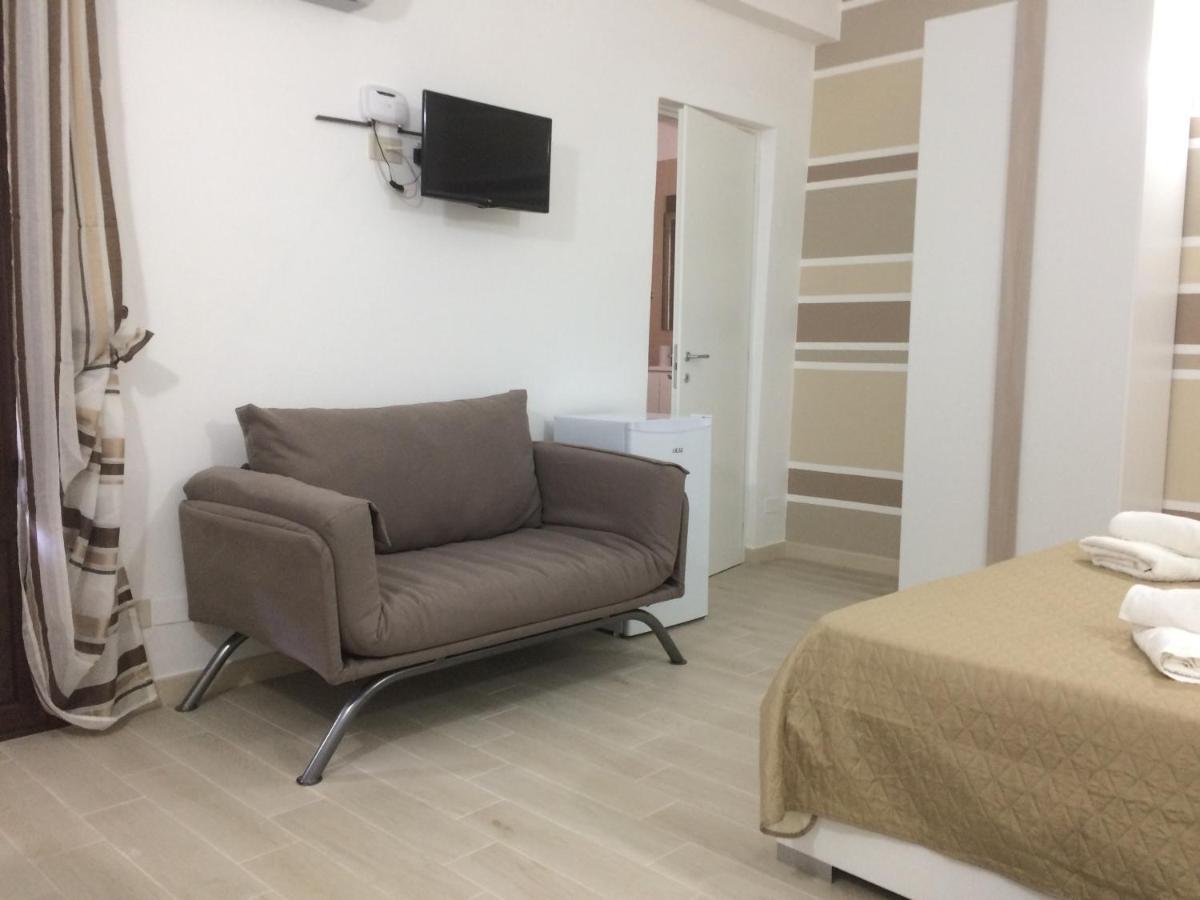 In Centro Rooms Vicino Cefalu Self-Chek-In Campofelice Di Roccella Ngoại thất bức ảnh